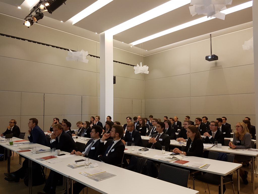 Das IKartR der HHU Düsseldorf veranstaltete Ende September das 1. Düsseldorfer Doktorandenseminar im Kartellrecht. Auf D'Kart gibt es Impressionen davon.