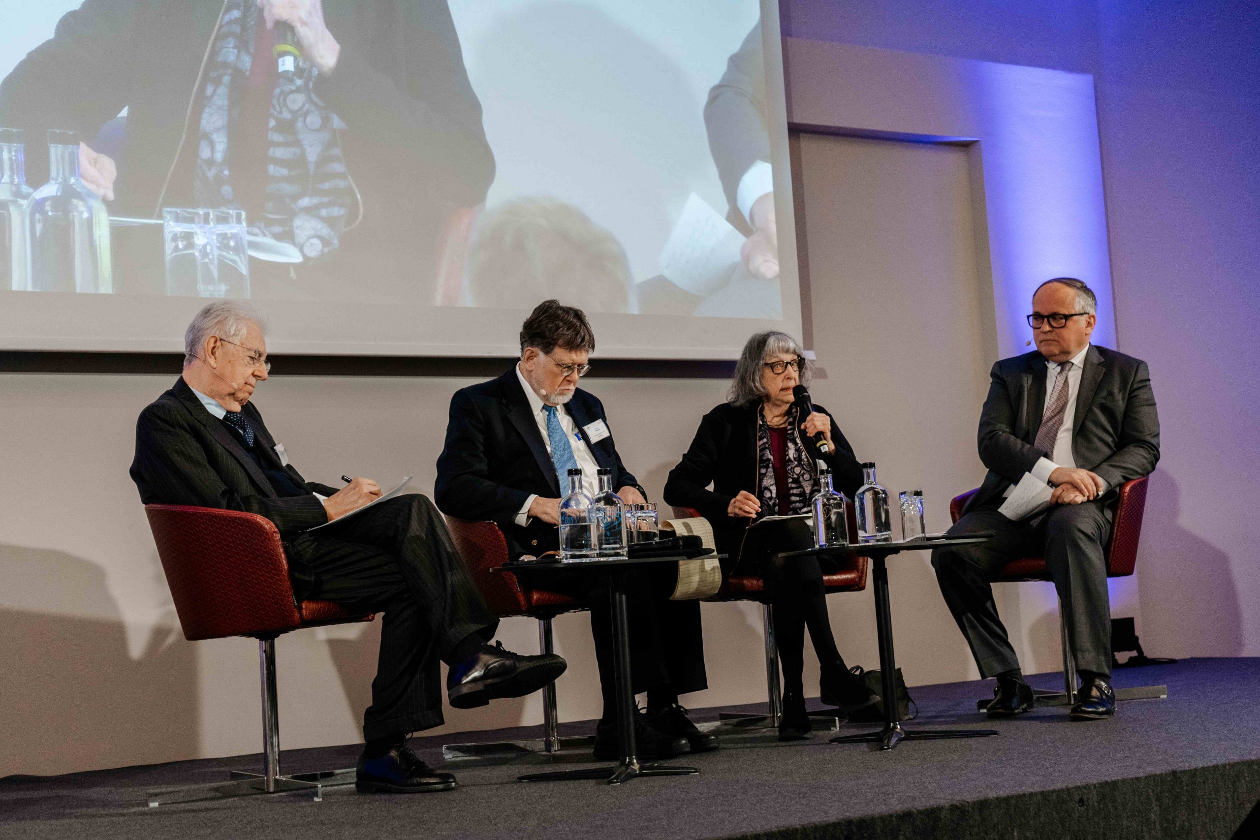 IKK Panel on Independence